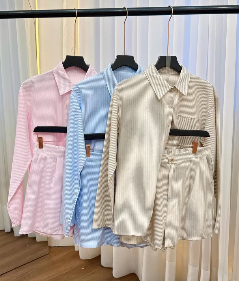 Conjunto Listras Short e Camisa