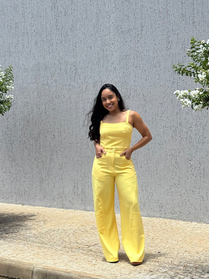 Conjunto Cropped e Calça