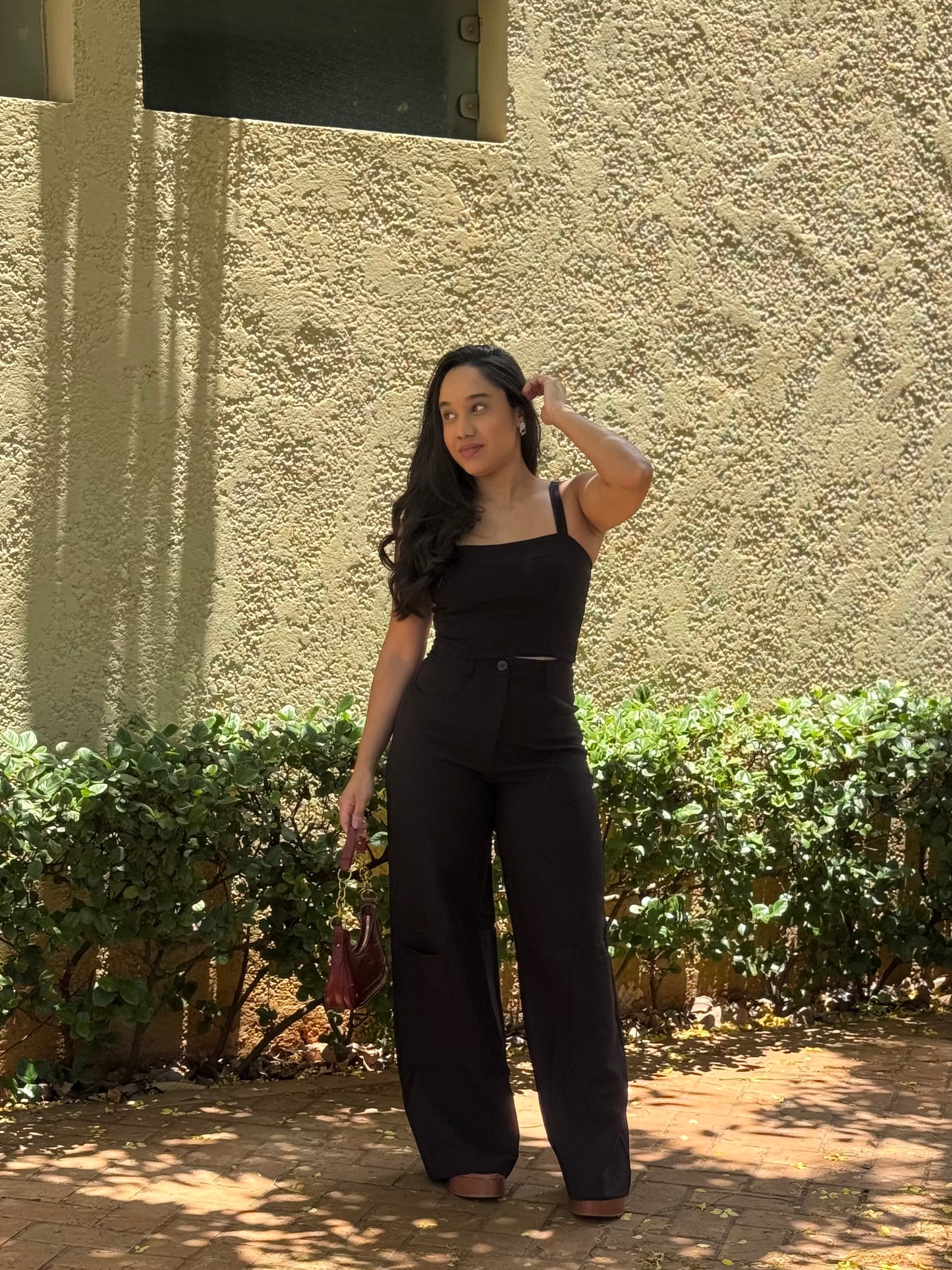 Conjunto Cropped e Calça