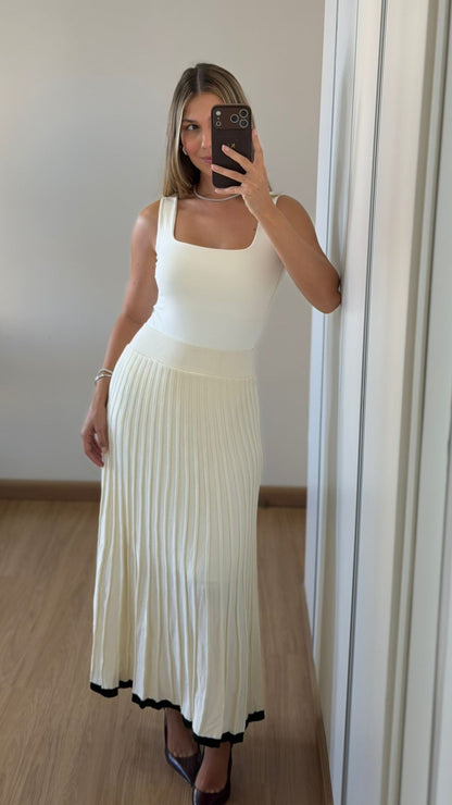 Saia Midi Plissada