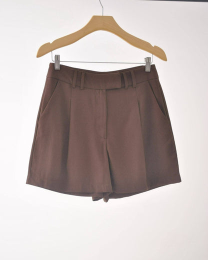 Short Alfaiataria Marrom