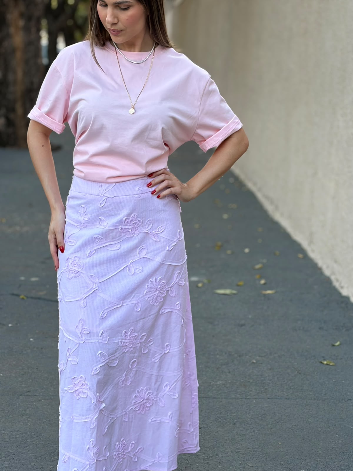 Saia Midi Rosé Bordada